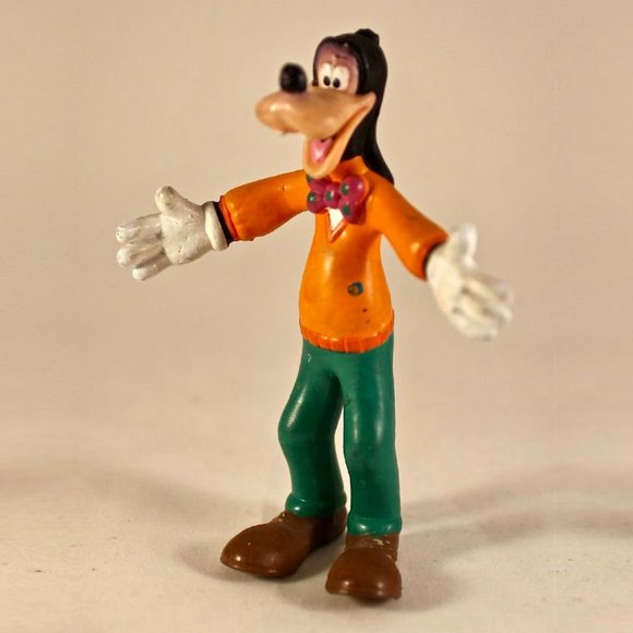 Disney Accents Vintage Walt Disney Goofy Figurine Poshmark
